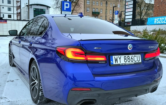 BMW Seria 5 cena 346245 przebieg: 38000, rok produkcji 2022 z Toruń małe 562